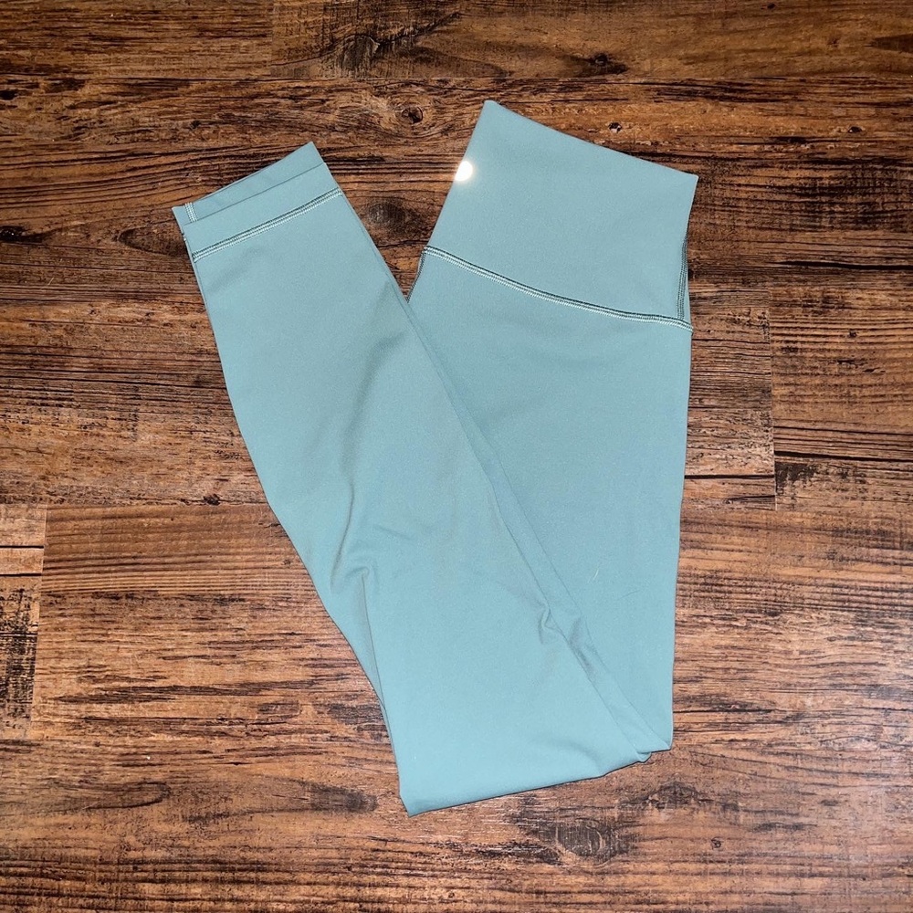 Lululemon wunder under luxtreme